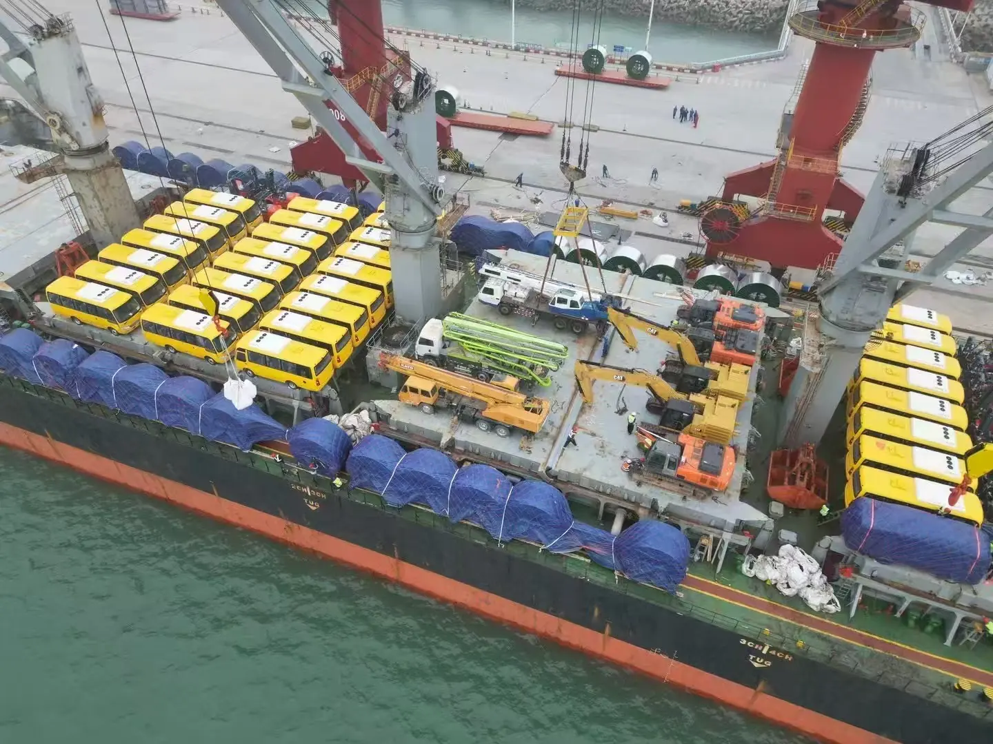 break-bulk cargo loading for China to Cuba shipping
